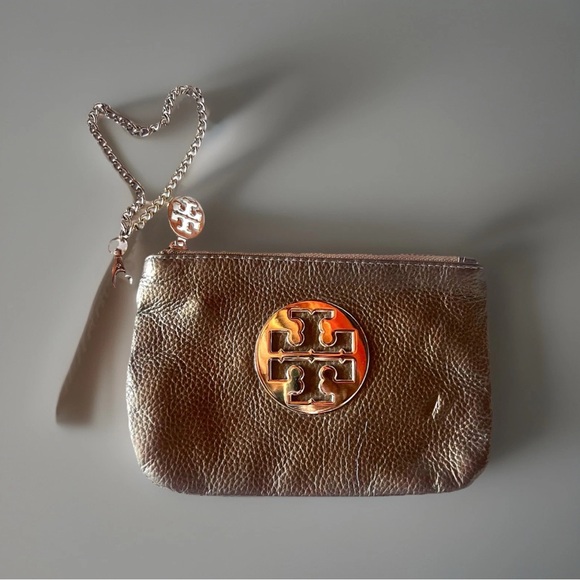 Tory Burch Pebble Leather Wristlet Zip Coin Card Purse Metallic Gold Rare 7”x5”